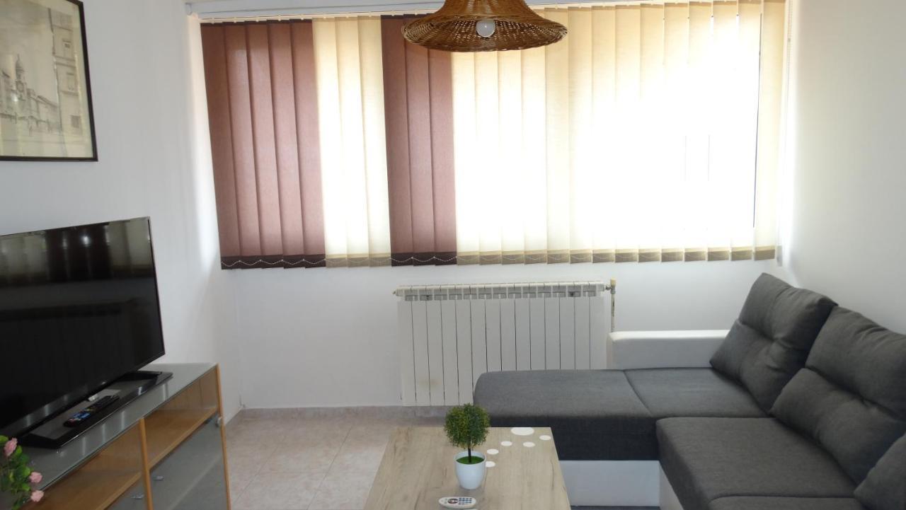 Almar Apartment Jusici Eksteriør bilde